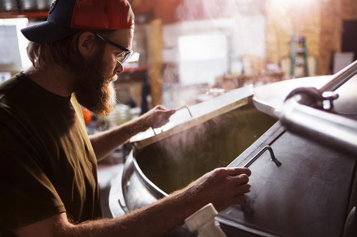 山東天泰啤酒設(shè)備